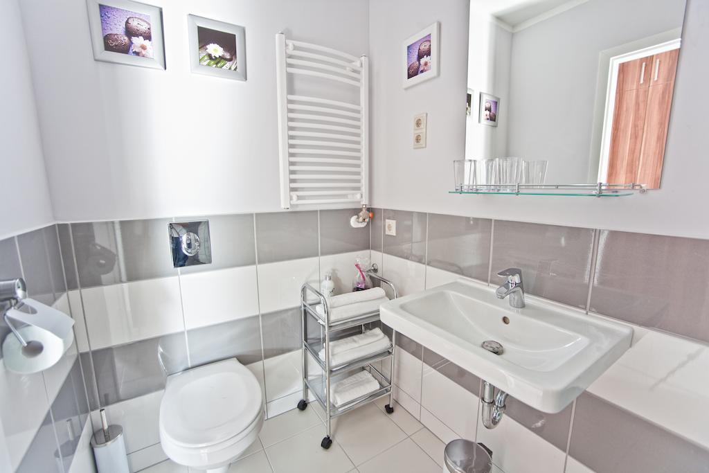 Cecília Apartman Apartamento Sárvár Habitación foto